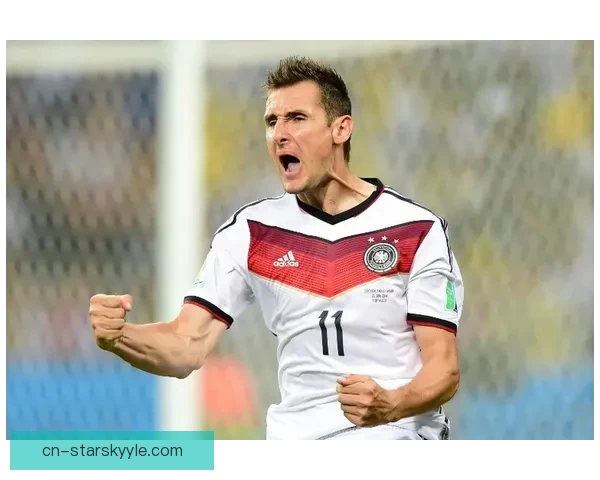 同前锋克洛泽子诺亚慕尼黑首秀